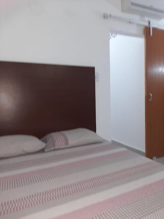 Apartment Quitinete Temporada Em *